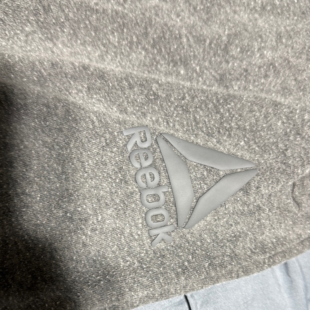 2 Pair Reebok Joggers - Picture 5 of 7